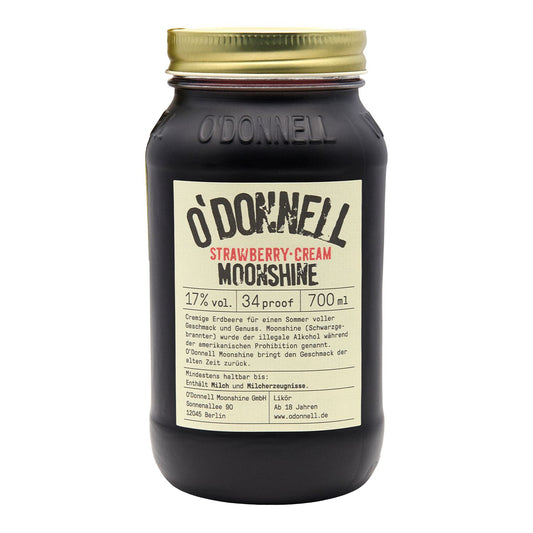 Erdbeercreme 700 ml Glas auf weißem Hintergrund